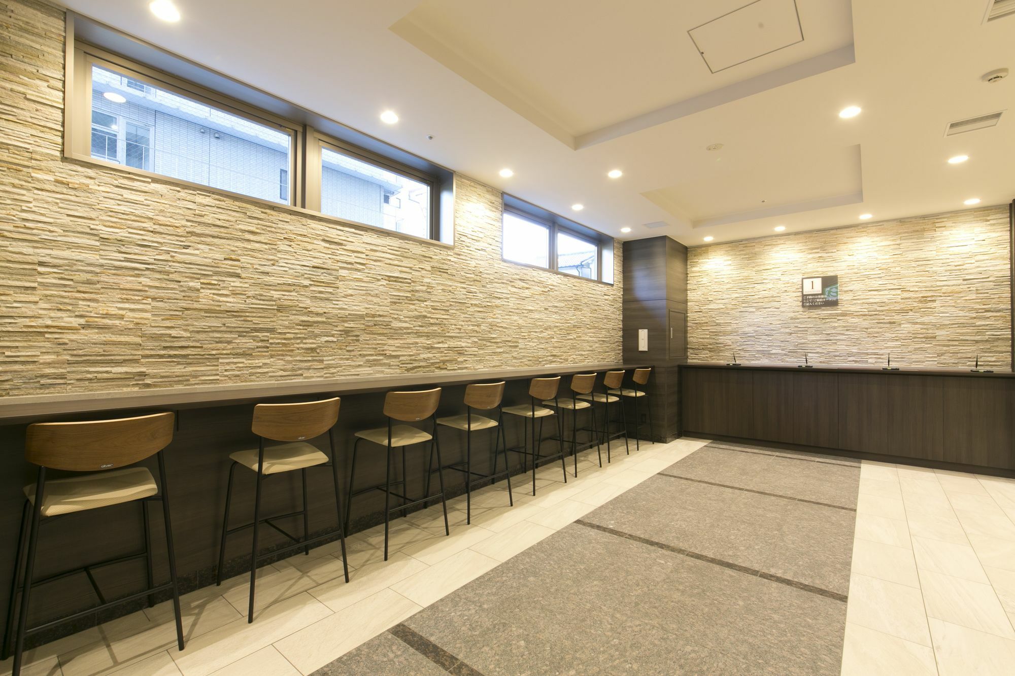 Washington R&B Hotel Shin Osaka Kitaguchi Экстерьер фото